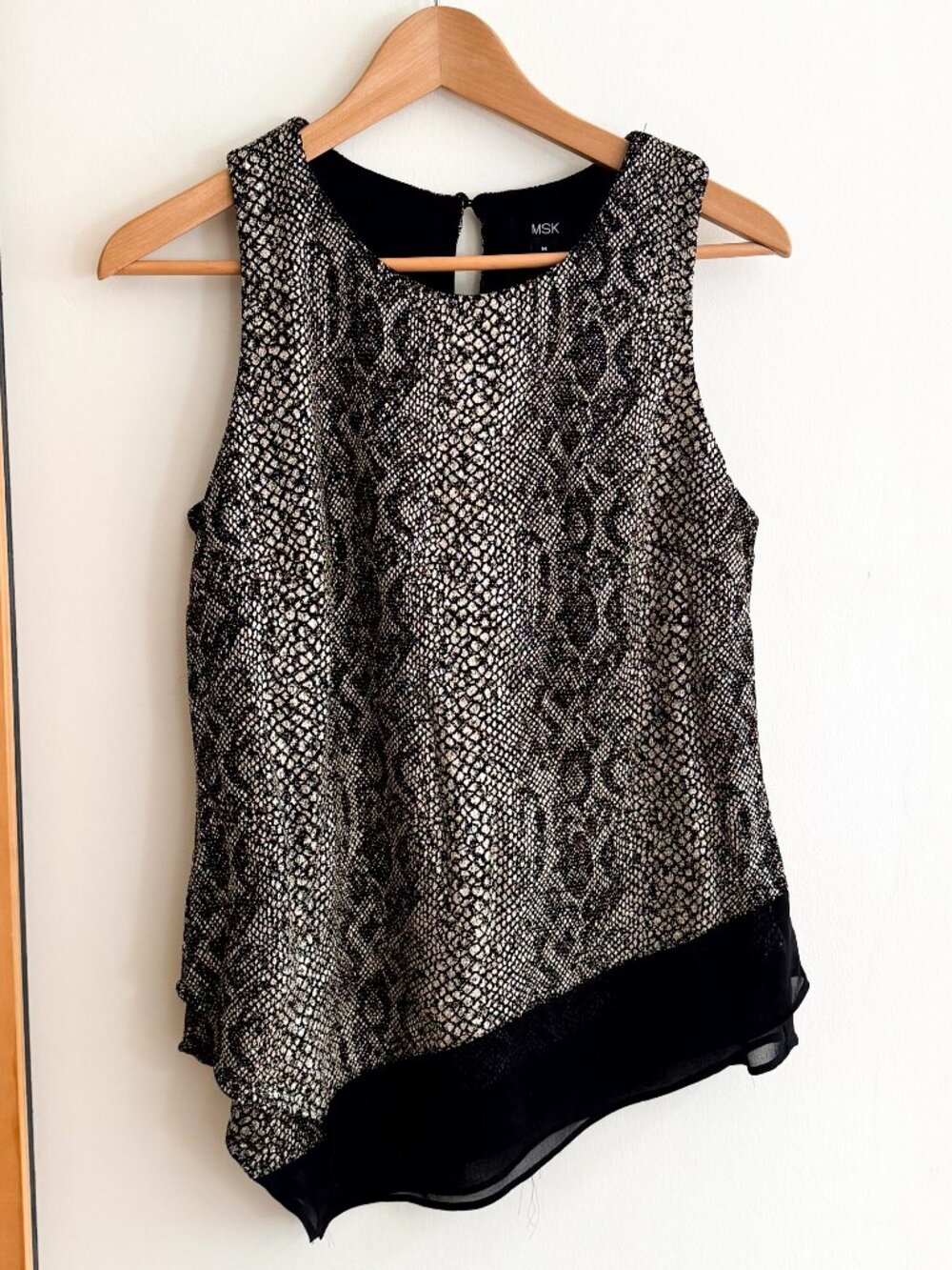 MSK Snakeskin Animal Print Assymetrical Shell Top Tank (M)